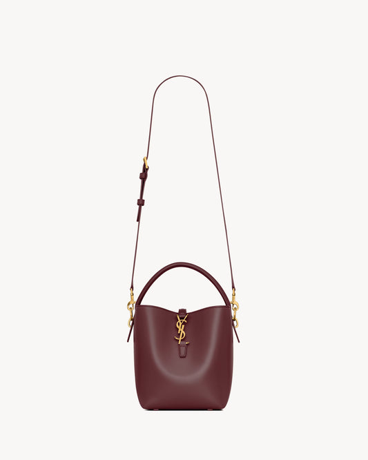 LE 37 SMALL IN SHINY LEATHER