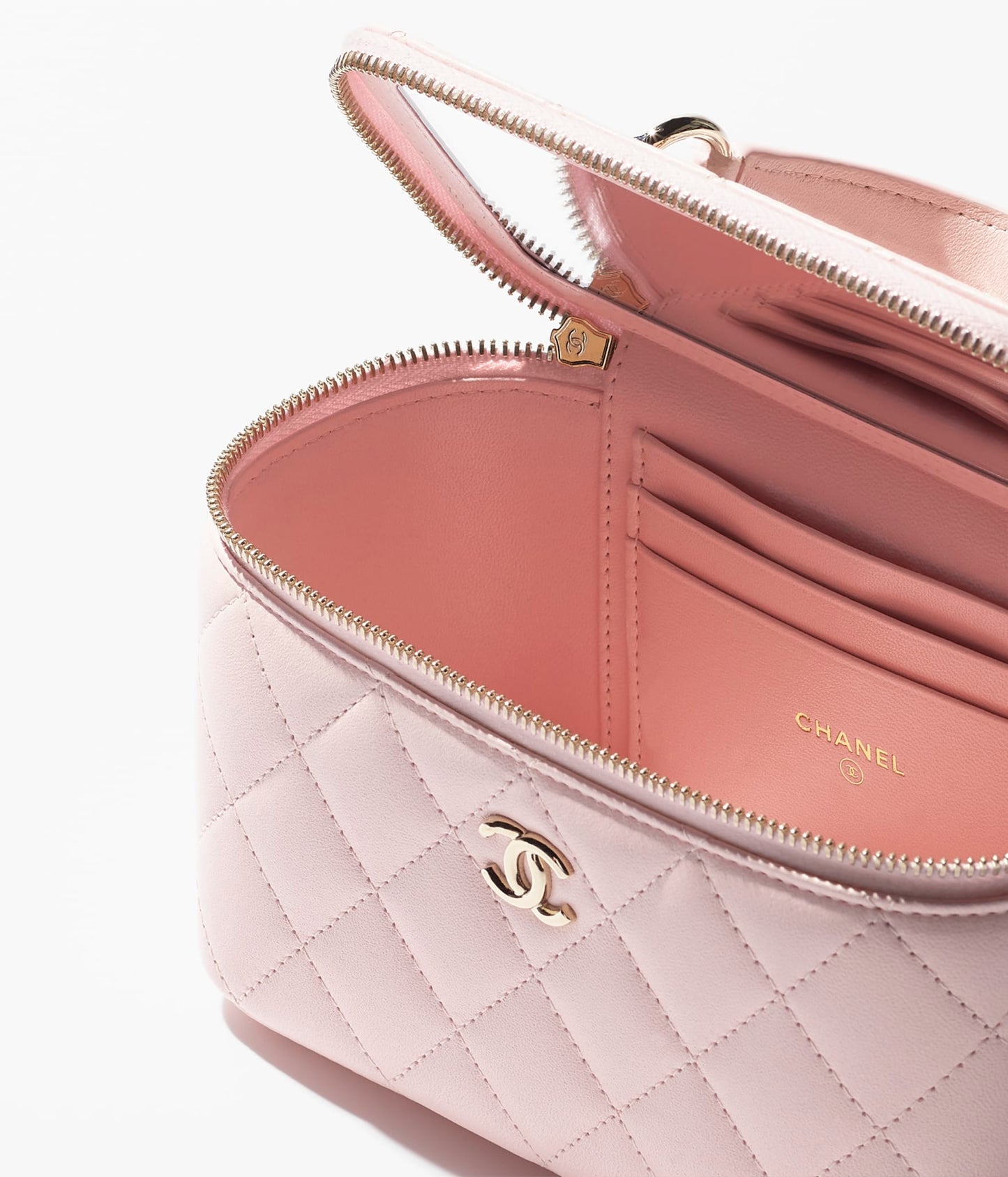 LONG VANITY WITH CHAIN