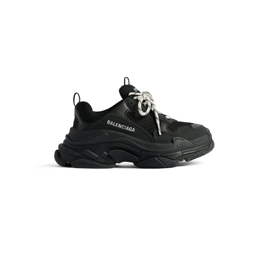 TRIPLE S SNEAKER IN BLACK