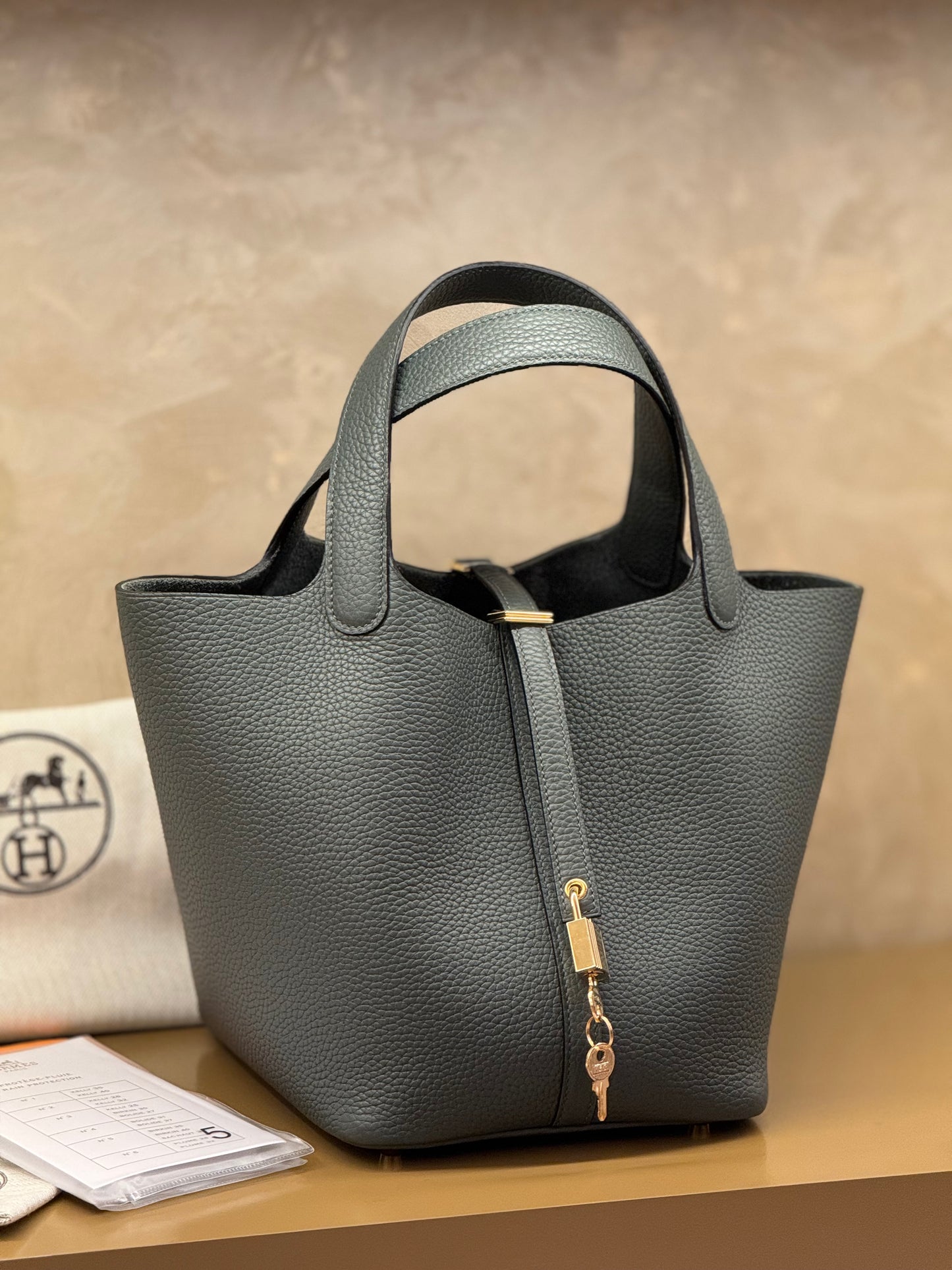 Hermès Picotin Lock 18 bag