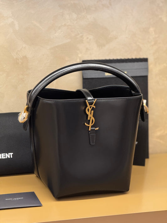 Saint Laurent Le 37 Small In Shiny Leather