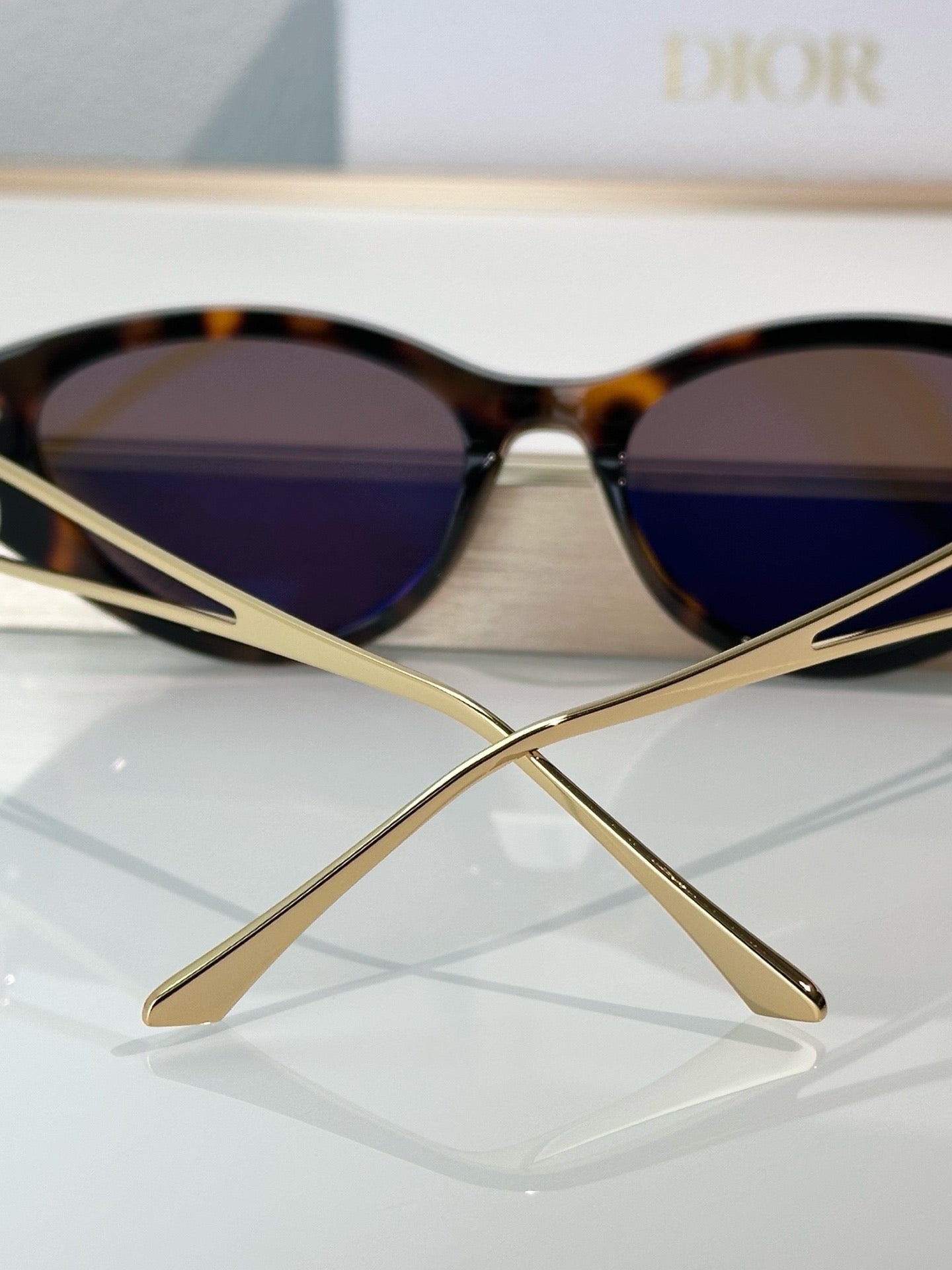 DIOR SUNGLASS - 30MONTAIGNE - B6I