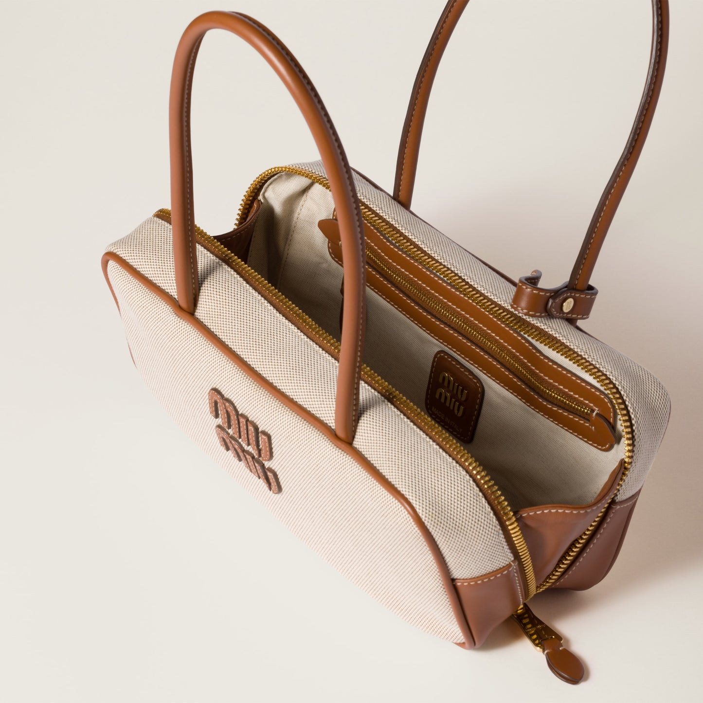 Beau canvas and leather bag
