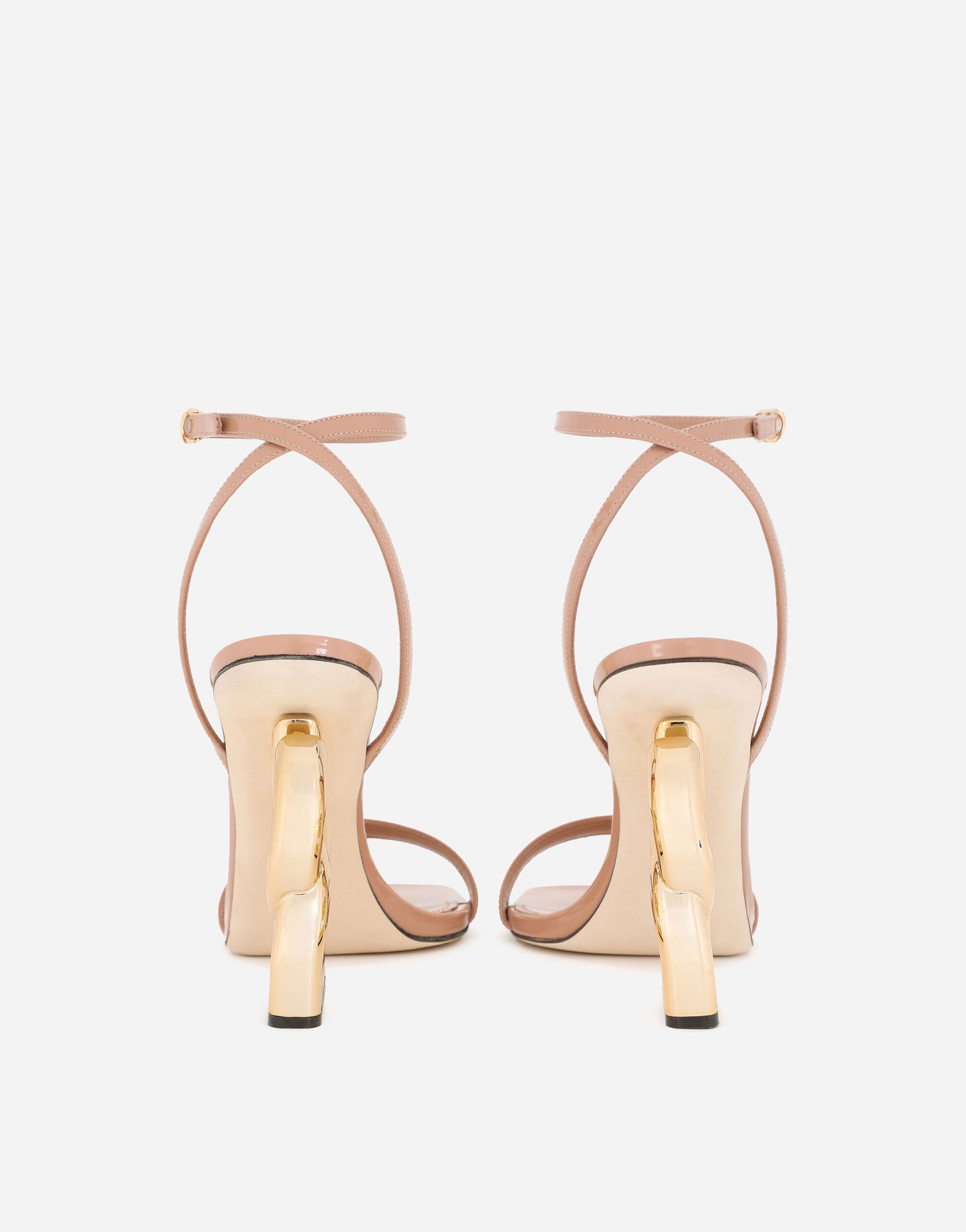 Patent leather sandals with 3.5 heel