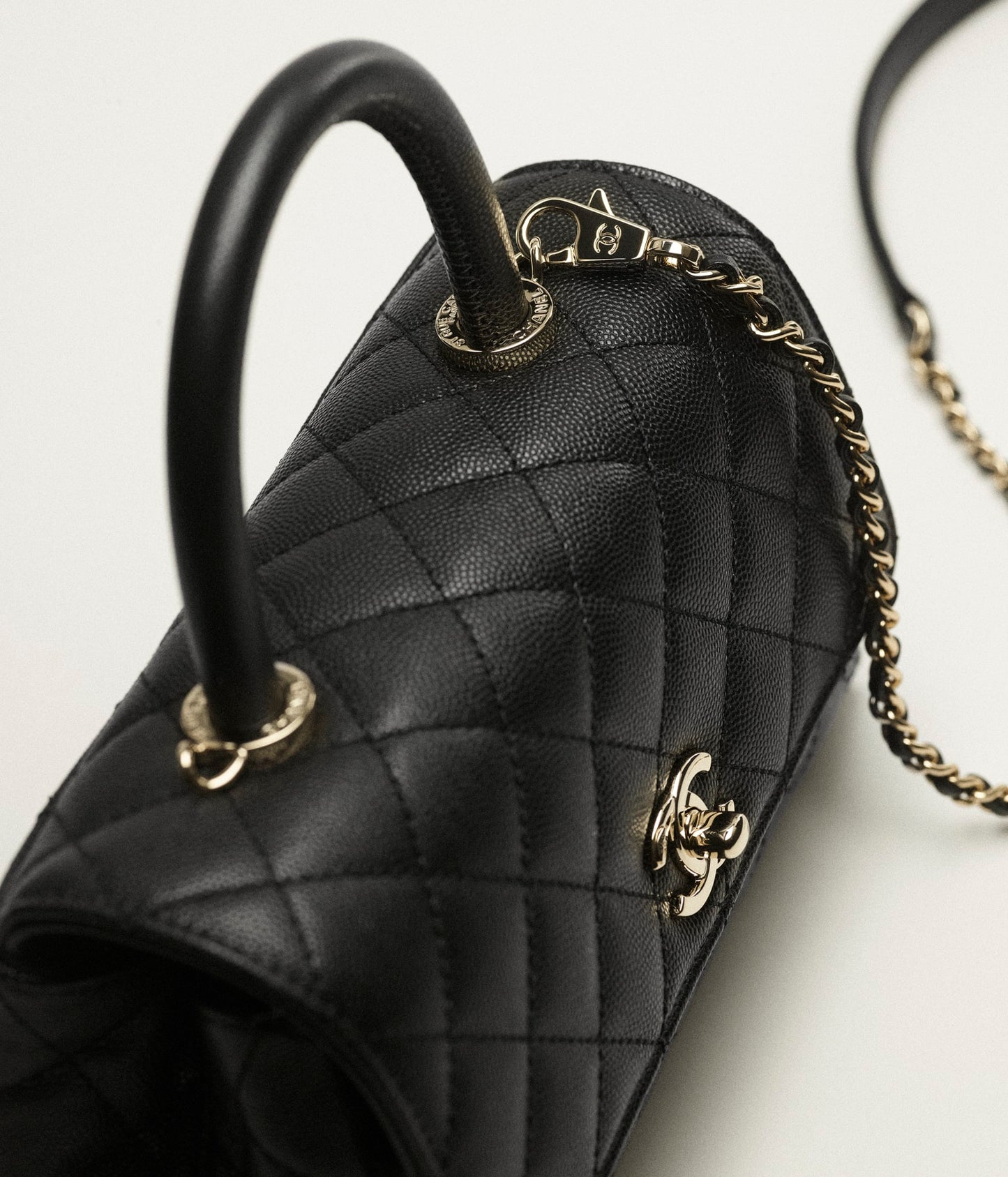 FLAP BAG WITH TOP HANDLE