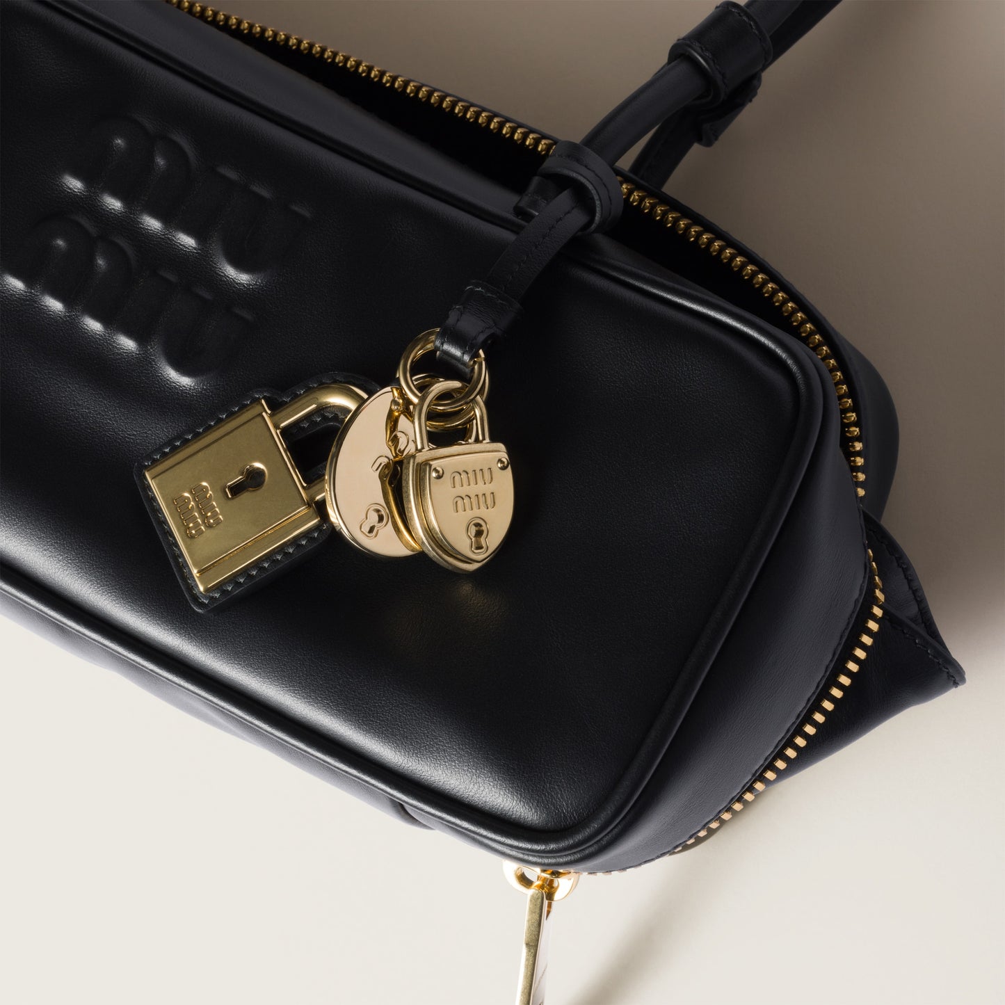 Beau leather bag
