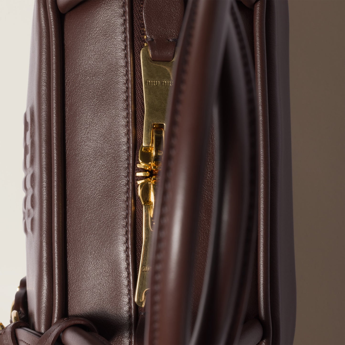 Beau leather bag