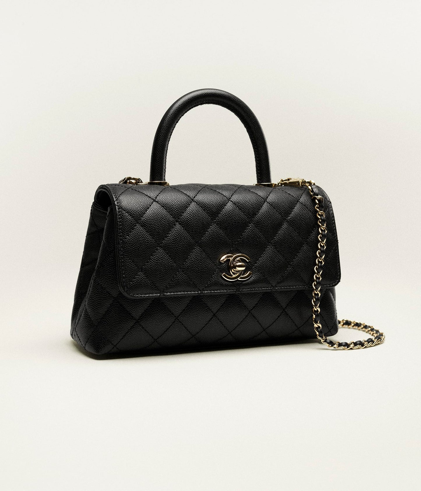 FLAP BAG WITH TOP HANDLE